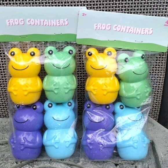 Target Bullseye Playground 4Pk x 2 Frog Shaped Party Treat Containers - Picture 1 of 2